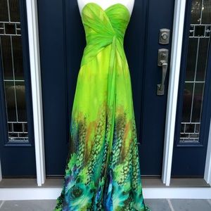 Faviana Couture Green Strapless Prom Dress